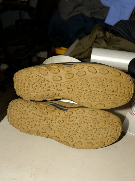 Men’s Merrell Jungle Moc‎ Regular Khaki Suede Slip-On Shoes main image 9